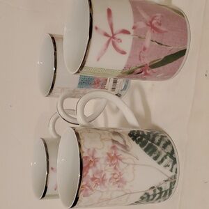 4 Asian Grand Buffet Platinum Floral Print Mugs